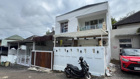 Dijual Rumah Taman Giri Benoa