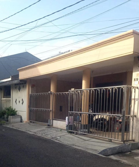 Dijual Rumah Wisma Permai Barat