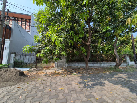 Dijual Rumah Manyar Indah