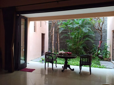 Dijual / Disewa Rumah Graha Santoso