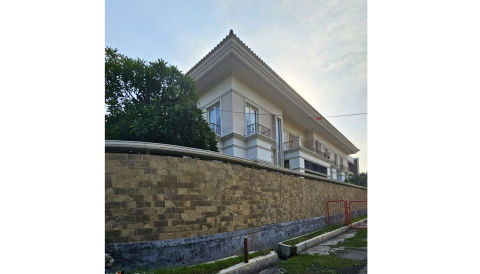Dijual / Disewa Rumah Dharmahusada Indah