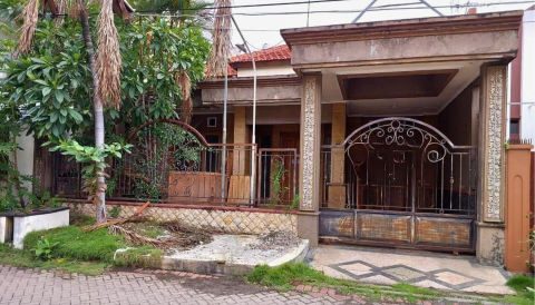 Dijual Rumah Manyar Tirto
