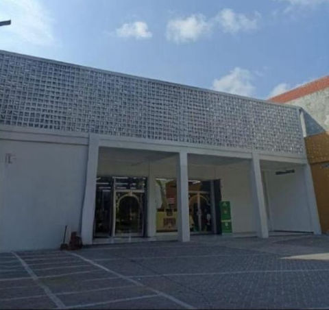 Dijual Bangunan Komersial Jalan Panglima Sudirman Gresik