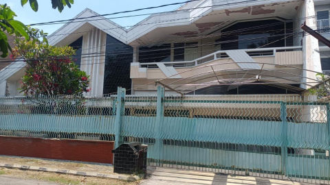 Disewa Rumah Manyar Kertoadi