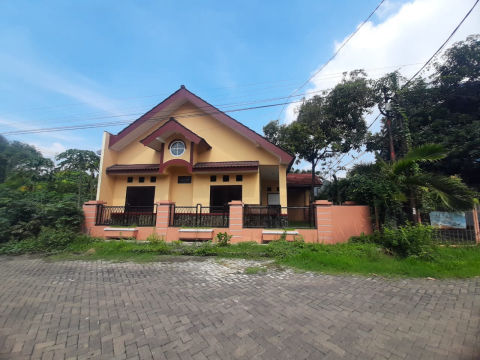 Dijual Rumah Pondok Mutiara Sidoarjo�