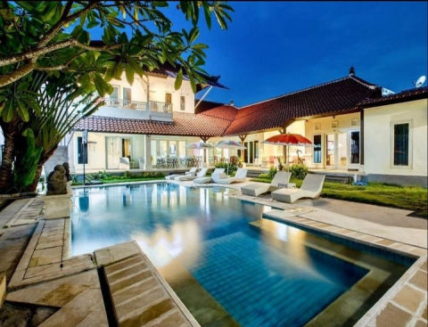 Dijual Villa Nusa Dua Bali