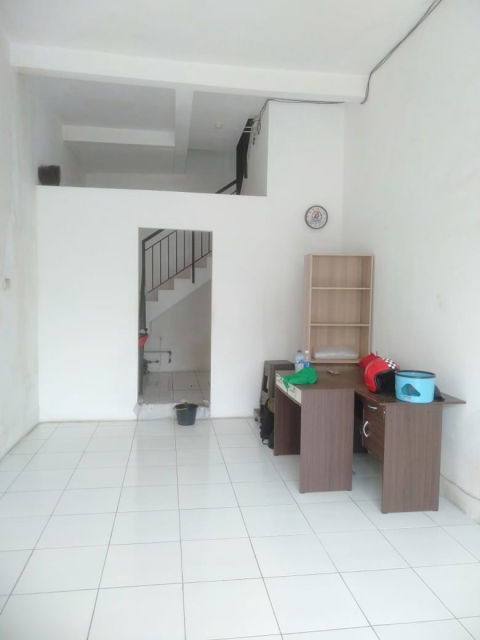 Dijual Rumah Jalan Kedung Cowek