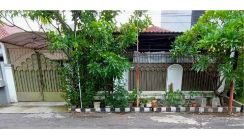 Dijual Rumah Manyar Kertoarjo
