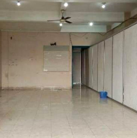 Disewa Ruko Komersial Jalan Petemon