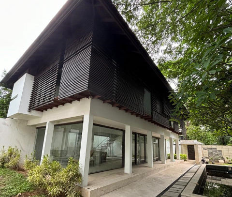 Dijual Rumah Isen Darmo Harapan