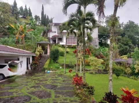 Dijual Villa Tretes