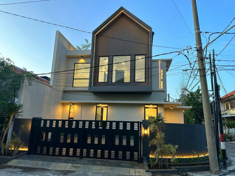 Dijual Rumah Babatan Pantai Minimalis Baru Gress