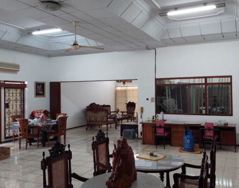 Dijual Rumah Jalan Diponegoro