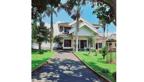 Dijual Villa Jalan Imam Bonjol, Kota Batu