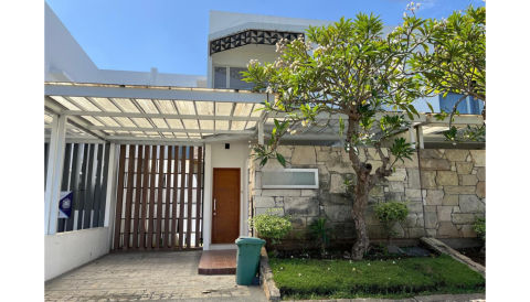 Dijual Rumah Forest Mansion