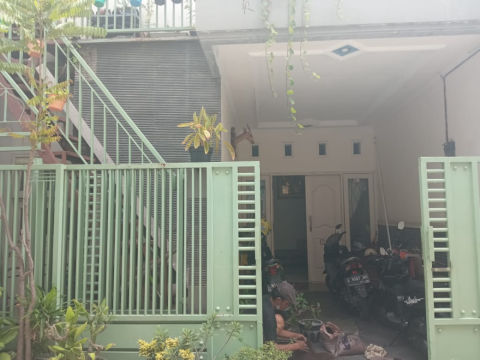 Dijual Rumah Jalan Bronggalan