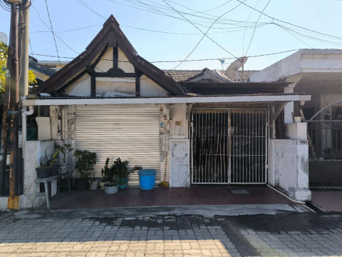 Dijual Rumah Wiguna Timur