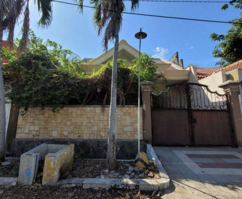 Dijual Rumah Wisma Permai Tengah