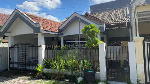 Dijual Rumah Ketintang Madya