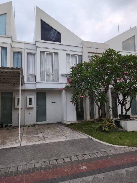 Dijual Rumah Grand Pakuwon Cluster Adelaide