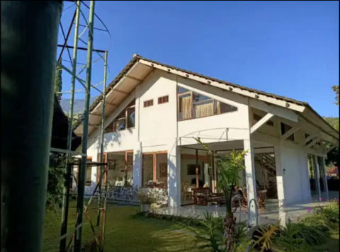 Dijual Villa Trawas