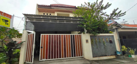 Dijual Rumah Jalan Karangan Jaya