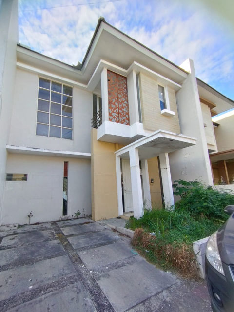 Dijual Rumah Regency One Wonorejo