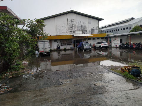 Dijual Gudang Raya Kedung Cowek