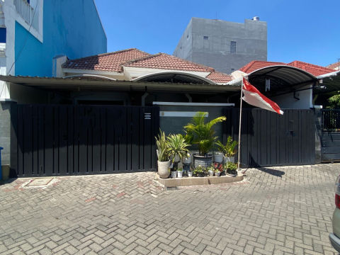 Dijual Rumah Palm Spring Regency Jambangan