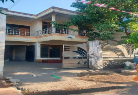 Dijual Rumah Petemon