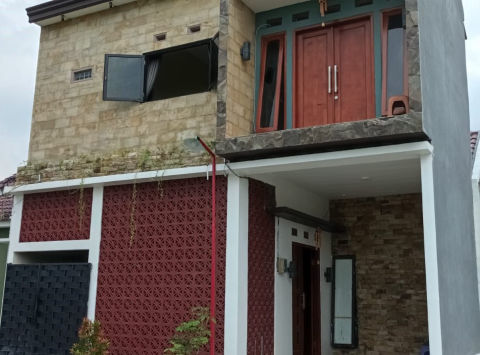 Dijual Rumah Permata GMR Menganti Barat