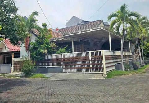 Dijual Rumah Babatan Pratama