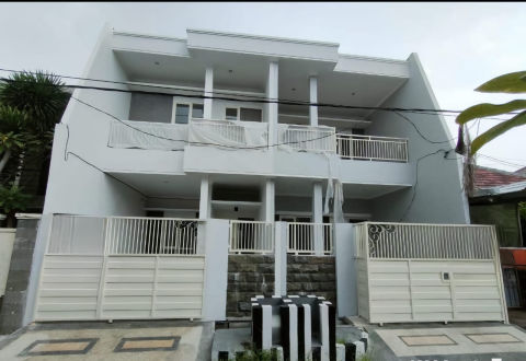 Dijual Rumah Sutorejo Tengah