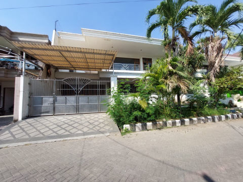 Dijual Rumah Simpang Darmo Permai Selatan
