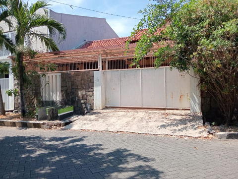 Dijual Rumah Komersial Jalan Raya Darmo Permai Timur