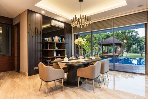 Dijual Rumah Graha Family Blok W