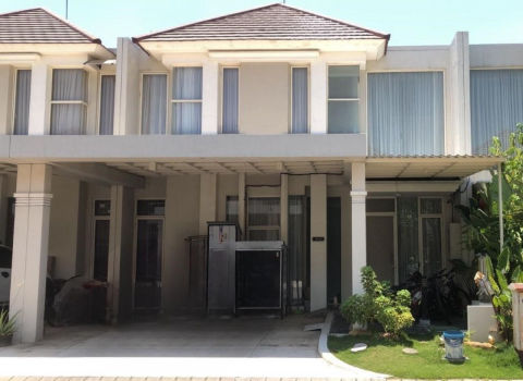Dijual Rumah Grand Pakuwon