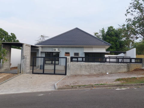 Dijual Villa Taman Dayu Cluster Golf Estate Baru
