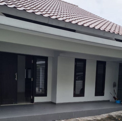 Dijual Rumah Medokan Ayu