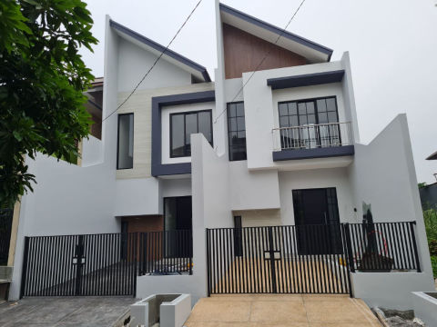 Dijual Rumah Medokan Ayu Baru
