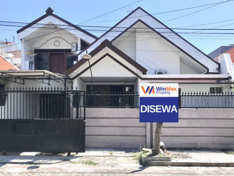 Disewa Rumah Manyar Tompotika