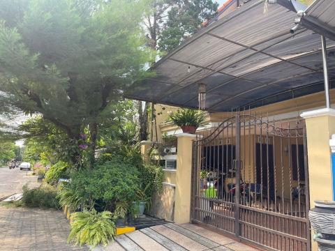 Dijual Rumah Rungkut Asri Tengah