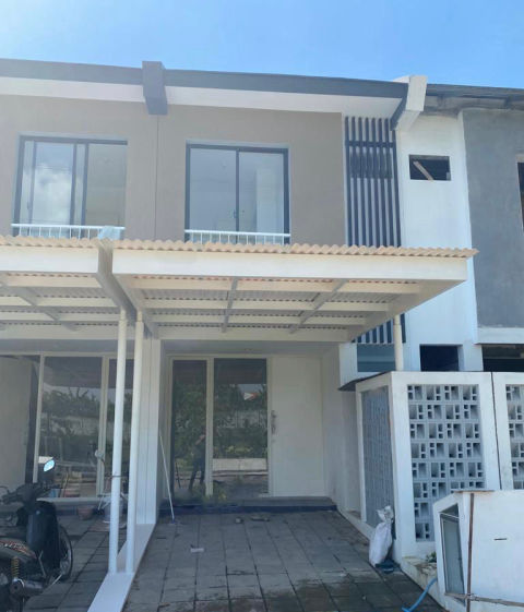 Dijual Rumah Royal Residence Cluster Oakwood