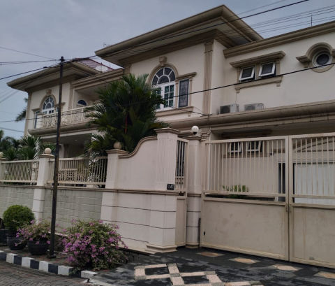 Dijual Rumah Bintang Diponggo