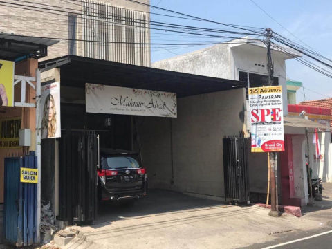 Dijual Ruko Komersial Jalan Kutai