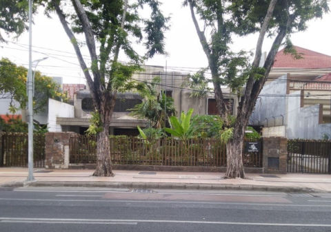 Dijual Rumah Komersial Jalan Raya Darmo