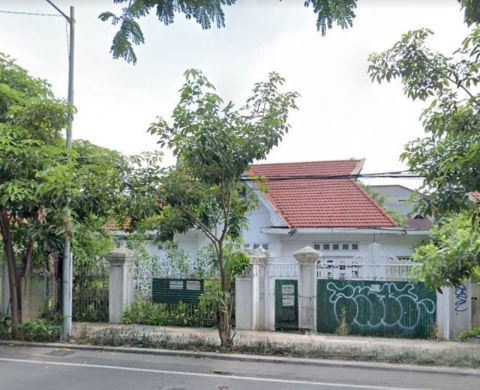 Dijual Bangunan Komersial Raya Diponegoro