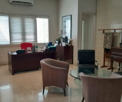 Dijual Rumah Komersial Jalan WR Supratman