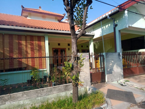 Dijual Rumah Tenggilis Utara