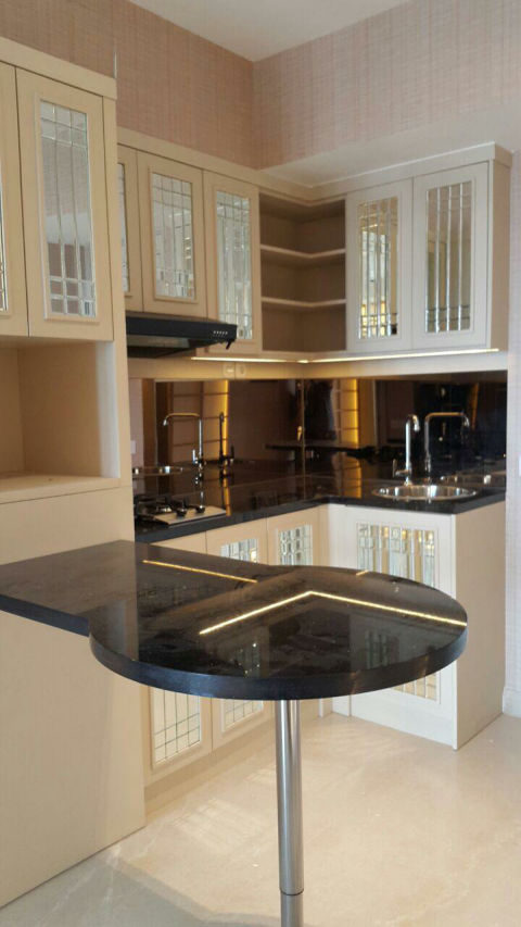 Dijual / Disewa Apartemen The Peak